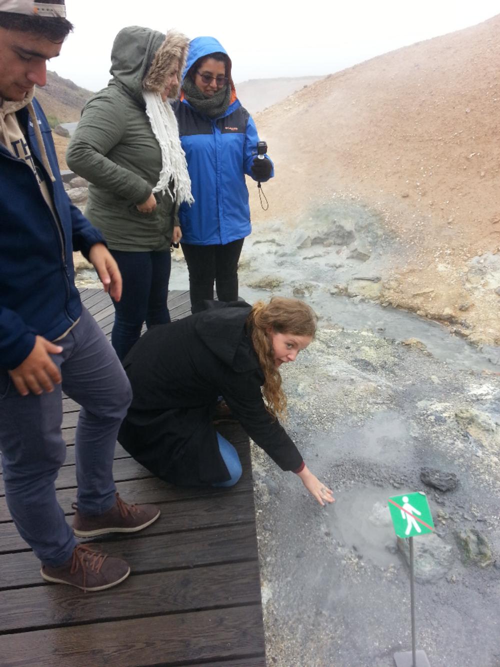 Learning About Hot Mud Pots